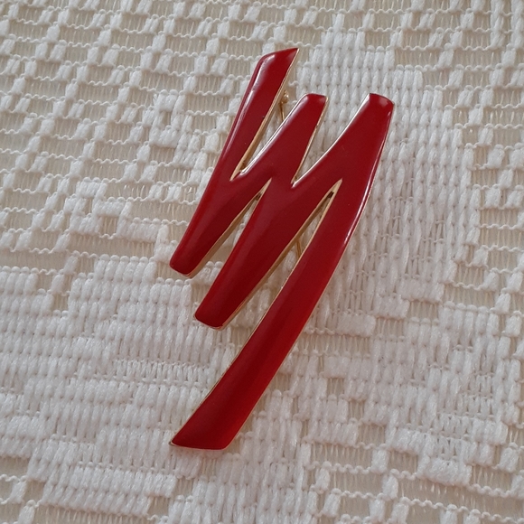 Vintage Fashion Red Brooch - Picture 5 of 7